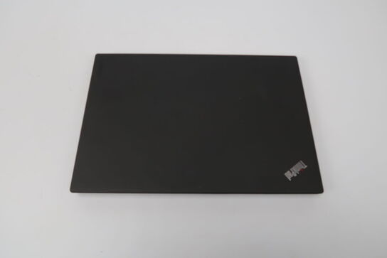 Lenovo ThinkPad X270 i5-6300U 12", 16GB RAM, 256GB SSD, 2.40 GHz. 