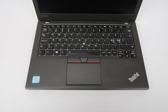 Lenovo ThinkPad X260 i5-6300U 12", 16GB RAM, 256GB SSD, 2.40 GHz. 