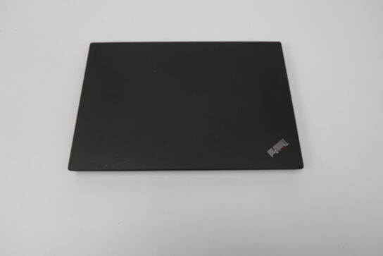 Lenovo ThinkPad X270 i5-6300U 12", 16GB RAM, 256GB SSD, 2.40 GHz. 