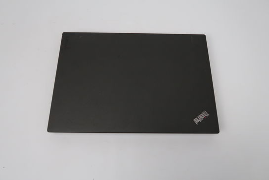 Lenovo ThinkPad X270 i5-6300U 12", 16GB RAM, 256GB SSD, 2.40 GHz. 