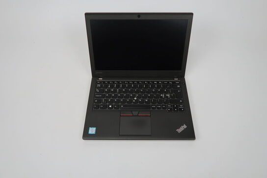 Lenovo ThinkPad X260 i5-6300U 12", 16GB RAM, 256GB SSD, 2.40 GHz. 