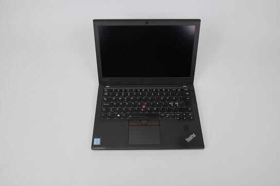 Lenovo ThinkPad X270 i5-6300U 12", 16GB RAM, 256GB SSD, 2.40 GHz. 