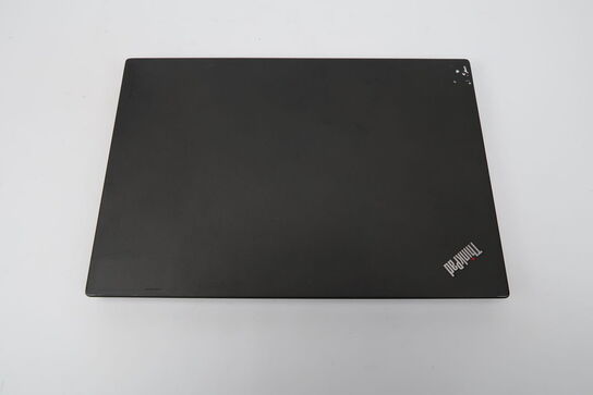 Lenovo ThinkPad X260 i5-6300U 12", 16GB RAM, 256GB SSD, 2.40 GHz. 