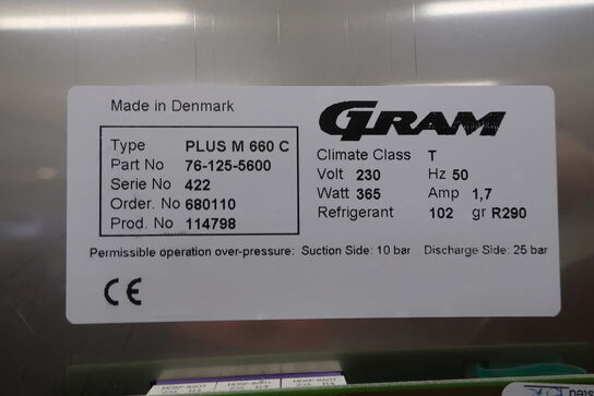 Køleskab GRAM PLUS M 660 C