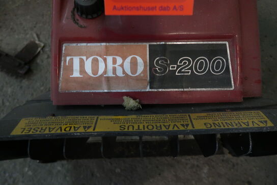 Sneslynge, Toro S-200 MOMSFRI