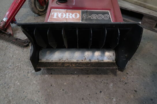 Sneslynge, Toro S-200 MOMSFRI