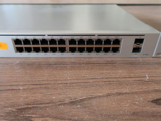 24 ports POE switch UBIQUITI UniFi Pro