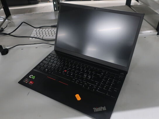 Lenovo ThinkPad E15 AMD Ryzen 3 5300U/7GB/256GB NVMe