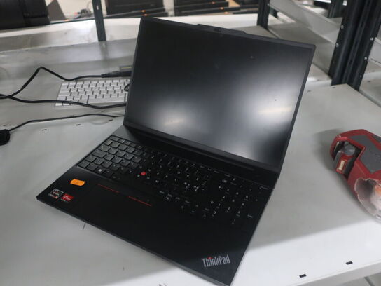 Lenovo ThinkPad E16 G1 AMD Ryzen 5 7530U/15GB/256GB NVMe