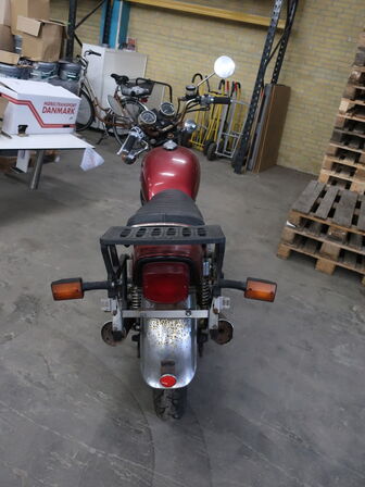 Motorcykel KAWASAKI K750 (momsfri)  - inkl. reservedele