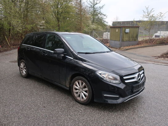 Personbil MERCEDES B-Klasse 200d (momsfri)