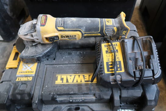 Akku vinkelsliber, DeWalt DCG405