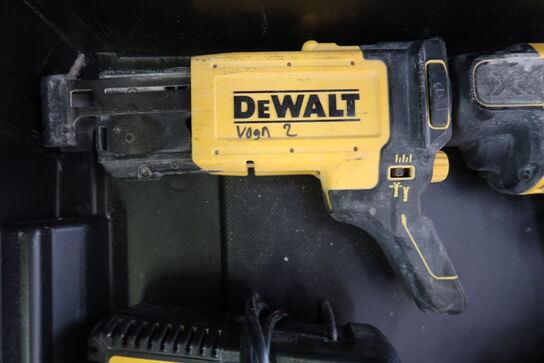 Akku gipsskruetrækkere med skruemagasin, Dewalt DCF620