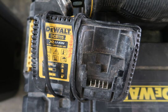 Akku bajonetsav, DeWalt DCS382