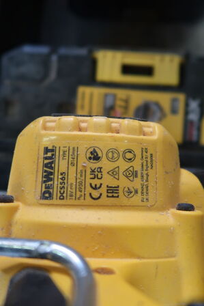 Akku rundsav, DeWalt DCS565