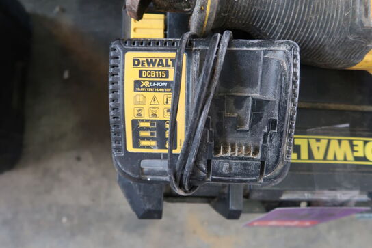 Akku bajonetsav, DeWalt DCS382