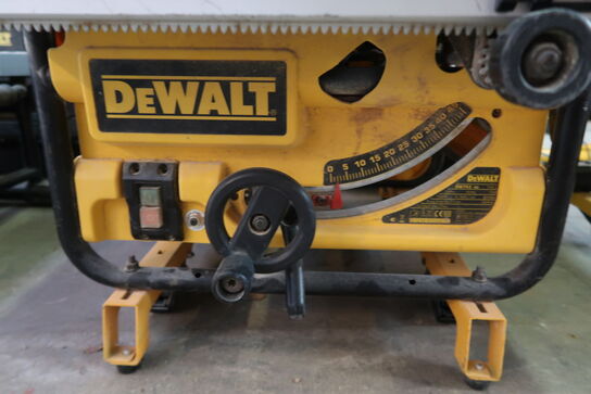 Bordsav, Dewalt DW745-qs