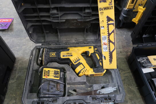 Akku bajonetsav, DeWalt DCS367