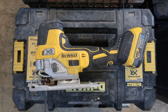 Akku stivsav, DeWalt DCS335