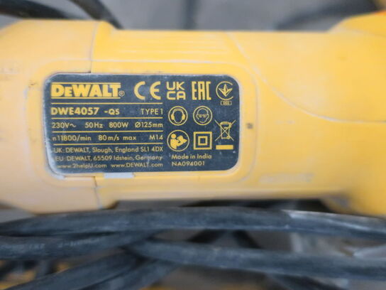 Vinkelslibere DEWALT 220V DWE4057 (3 stk.)