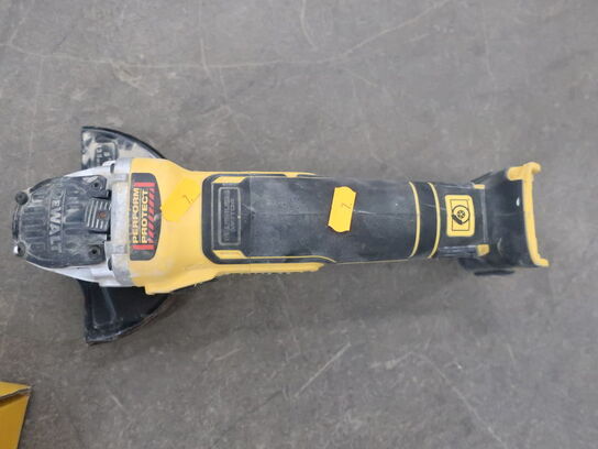 Akkuværktøj DEWALT - Vinkelsliber DCG405 + Hammer DCH072N