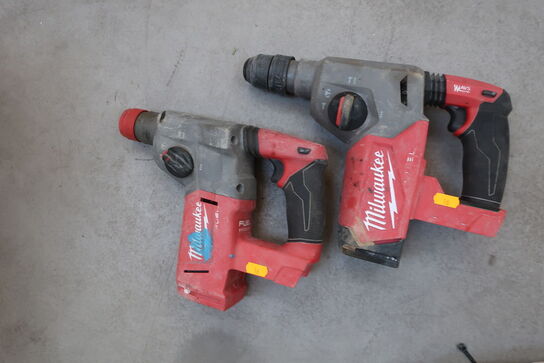 2 stk. akku-borehammer MILWAUKEE M18FHX og M18 CHX u. batteri