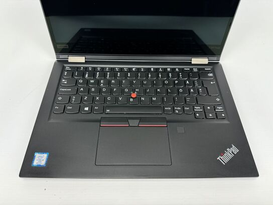 Lenovo ThinkPad X390 Yoga i5-8365U 14", 16GB RAM, 256GB SSD.