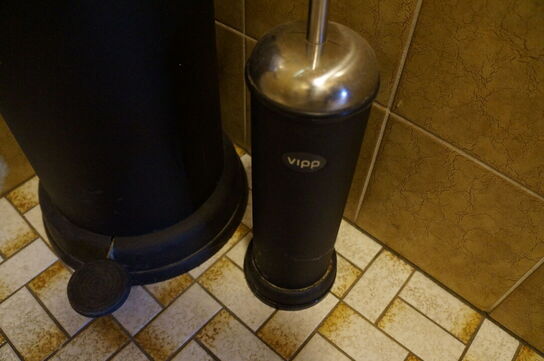 Toiletspand & toiletbørste VIPP