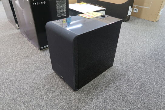 Yamaha MusicCast SUB 100 subwoofer (sort)