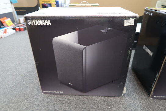 Yamaha MusicCast SUB 100 subwoofer (sort)