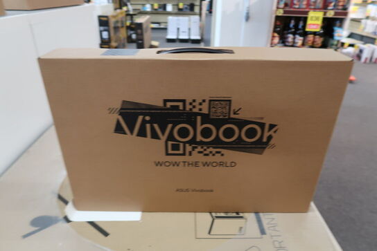ASUS Vivobook Go AMD Ryzen 3 7320U 14"