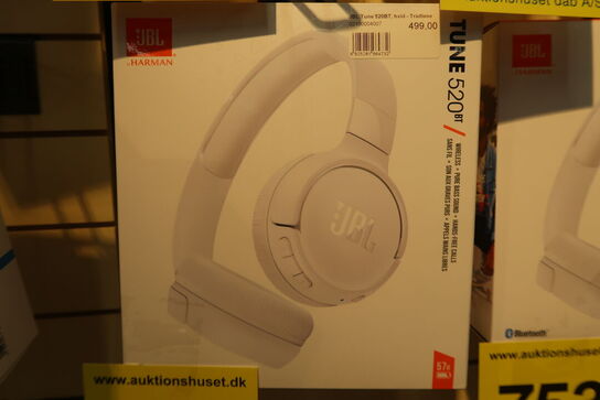 JBL TUNE 520BT - White