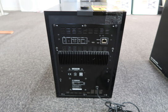Yamaha MusicCast SUB 100 subwoofer (sort)