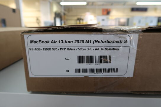 Apple MacBook Air 13" 2020 M1 - Refurbished