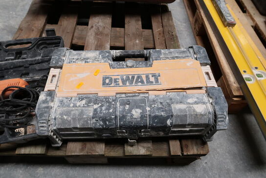 Arbejdsradio DEWALT DWST175659-QW