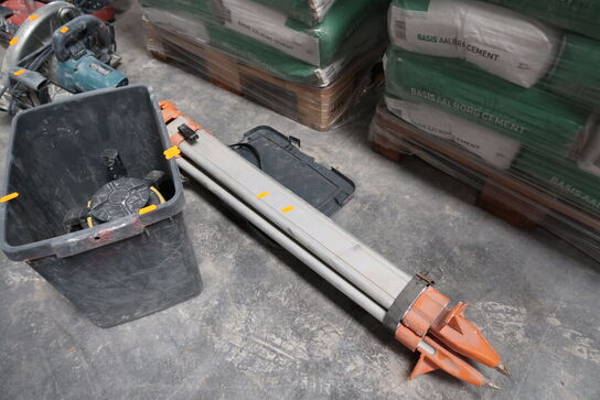 Rotationslaser LEICA Rugby 610 med stativ