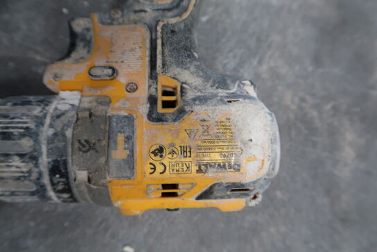 2 stk. akku håndværktøj DEWALT DCH273 med 2 stk. batterier og lader 