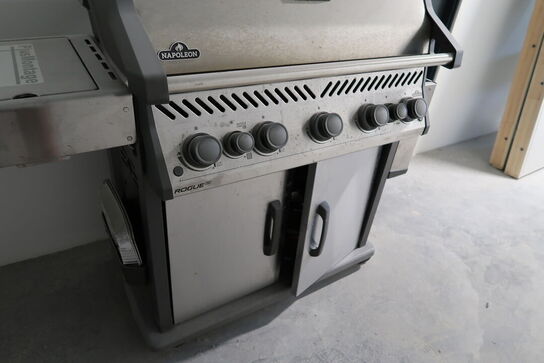 Gasgrill NAPOLEON Rogue SE