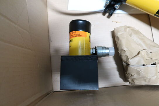 Hydraulisk håndpumpe ENERPAC P77