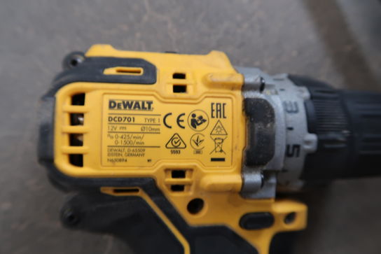 Akku-værktøj skruemaskine DEWALT DCD701