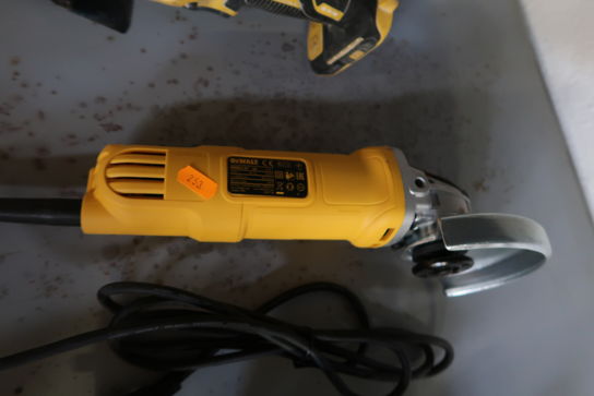 Vinkelsliber DEWALT DWE4157