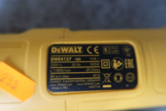 Vinkelsliber DEWALT DWE4157