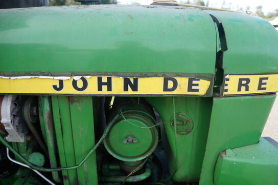 Traktor, JOHN DEERE 1130