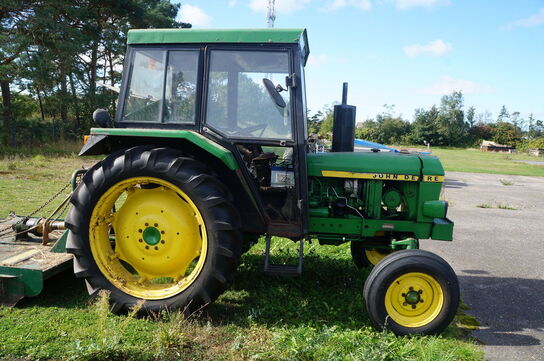 Traktor, JOHN DEERE 1130