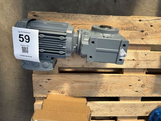 1 stk. snekkegearmotor, SEW