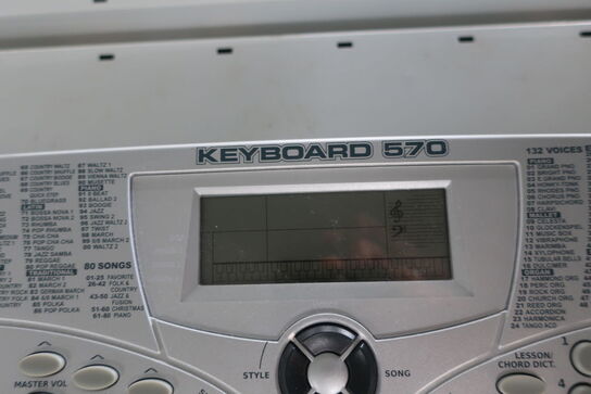 Keyboard 570