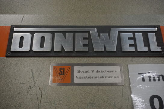 Kantpresse, DONEWELL 125-3000 H