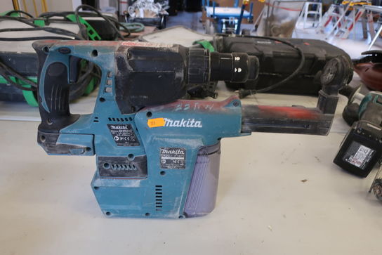 Borehammer og støvsamler MAKITA DHR243 - DX02