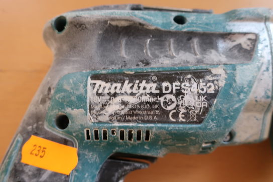 Gipsskruemaskine MAKITA DFS452