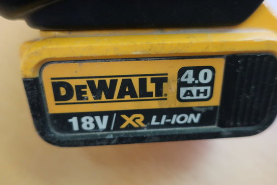 Batteri og lader dewalt